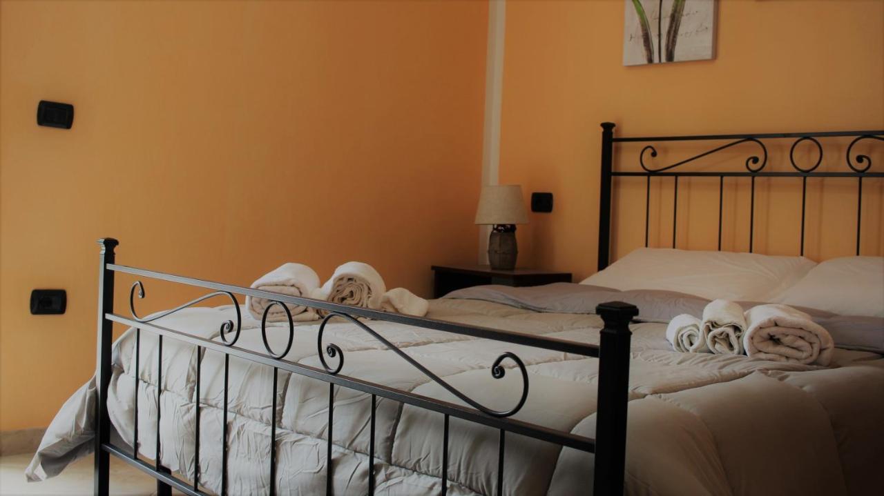 B&B Bassu Bosa Eksteriør billede